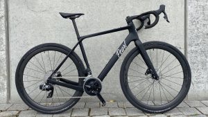 PEARL EVO AIR SRAM RIVAL AXS