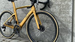 PEARL Dice Aero Sram Rival AXS