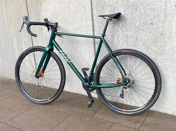 gravel bike