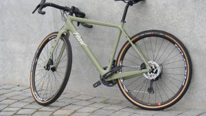 PEARL GRAVEL ADVENTURE Shimano Cues